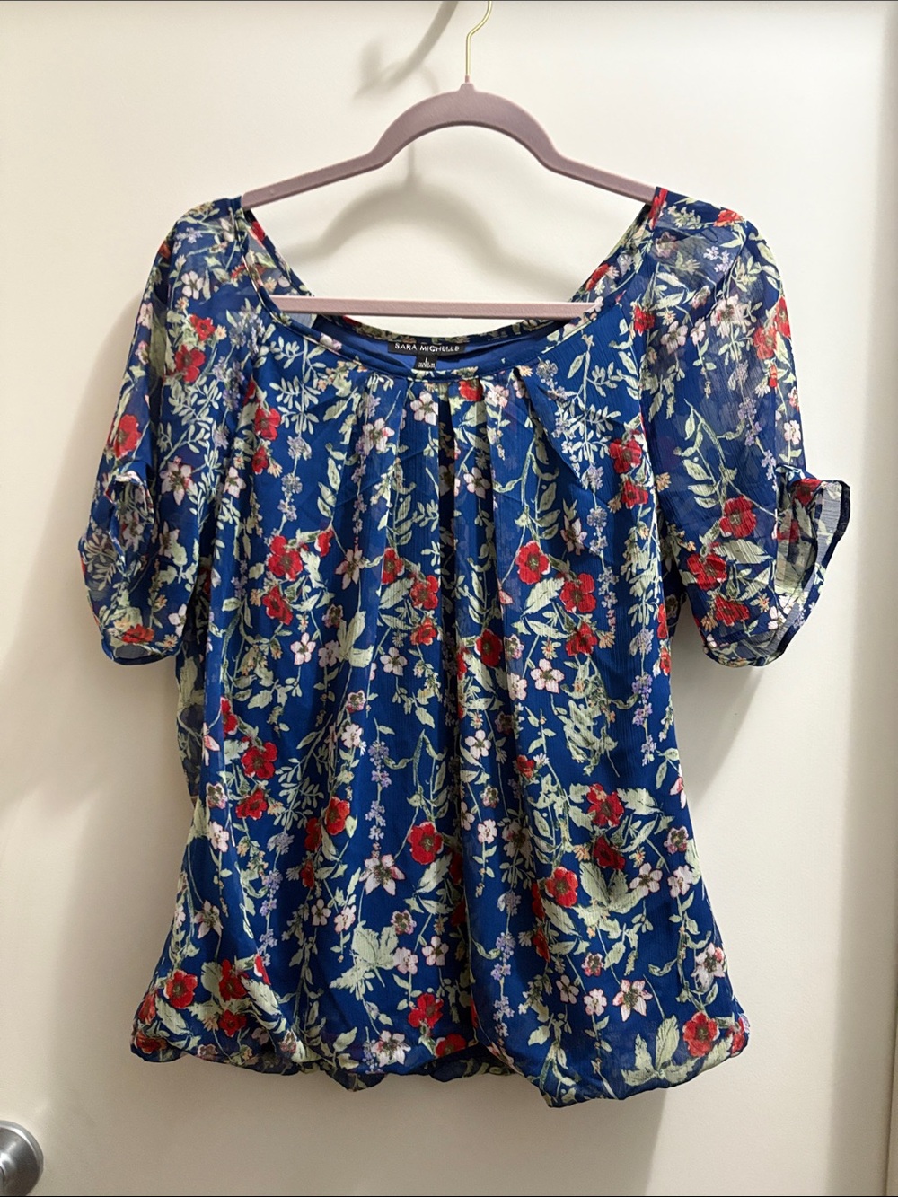 Sara Michelle Blue Floral Short Sleeve Scoop Neck Blouse